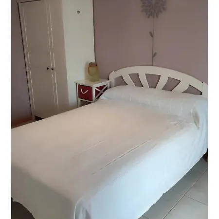 Acogedor En
